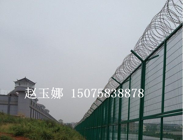 監(jiān)獄刀刺網