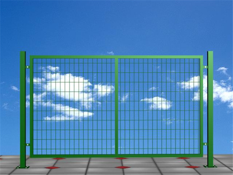 自然保護區(qū)護欄圍欄用品，自然資源浸塑鐵絲網(wǎng)
